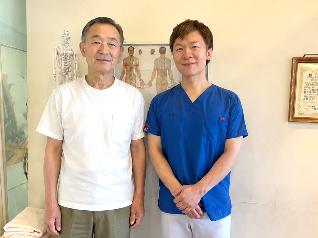 患者様の60代男性と院長・黒木