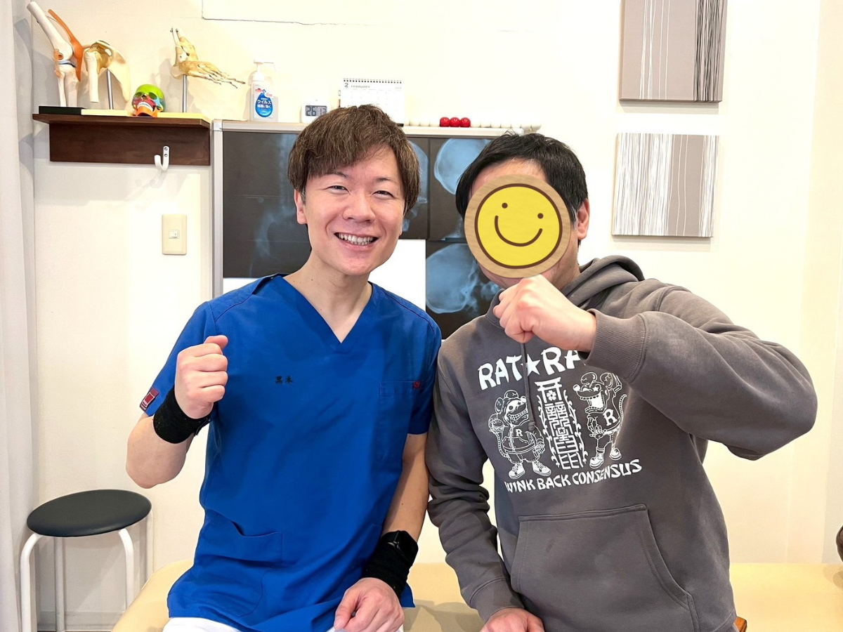 患者様とのツーショット画像40代半ば男性